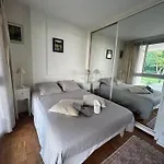 Charming - Eiffel Tower Apartmán Paříž