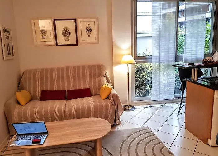 Apartment Charming - Eiffel Tower Paris