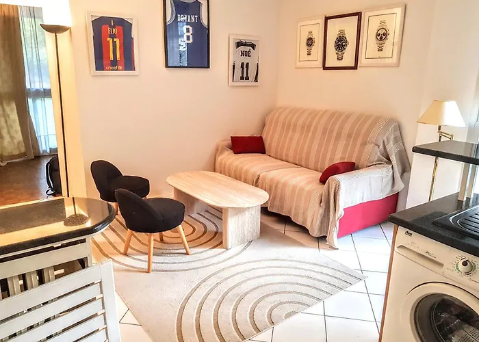 Apartment Charming - Eiffel Tower Paris